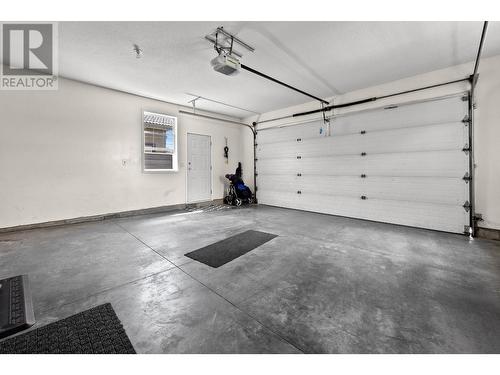 3639 Overlander Drive, Kamloops, BC - Indoor Photo Showing Garage