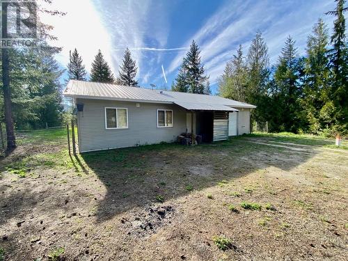 3325 Barriere South Road, Barriere, BC - Outdoor