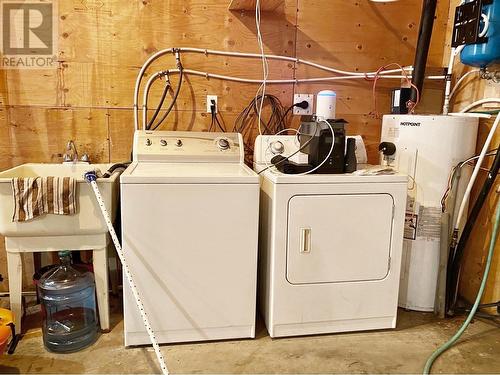 3325 Barriere South Road, Barriere, BC - Indoor Photo Showing Laundry Room