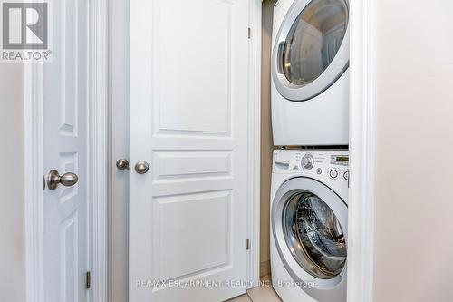 4184 Galileo Common Drive, Burlington, ON - Indoor Photo Showing Laundry Room