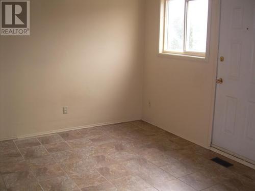 2575-2587 Thompson Drive, Kamloops, BC - Indoor Photo Showing Other Room