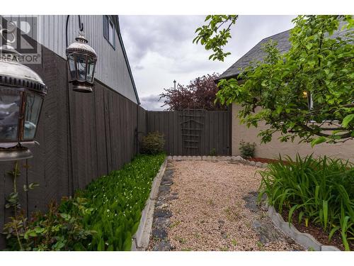 2599 Qu'Appelle Boulevard, Kamloops, BC - Outdoor