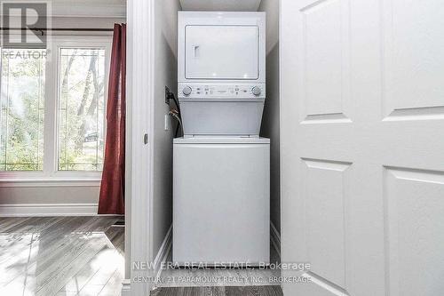 173 Earnscliffe Circle, Brampton, ON - Indoor Photo Showing Laundry Room