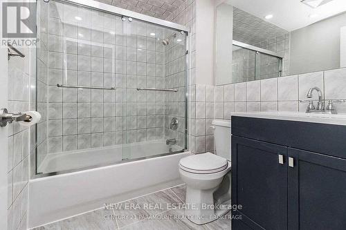 173 Earnscliffe Circle, Brampton, ON - Indoor Photo Showing Bathroom