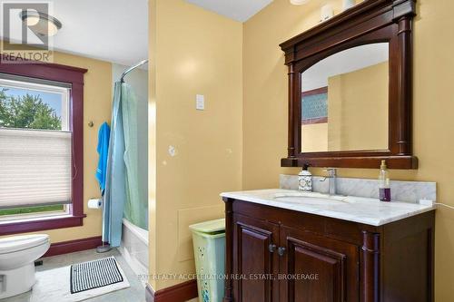 595 Craigen Road, Stone Mills, ON - Indoor Photo Showing Bathroom