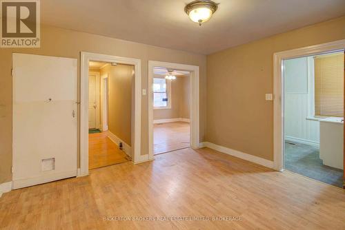 344 King Street E, Gananoque, ON - Indoor Photo Showing Other Room