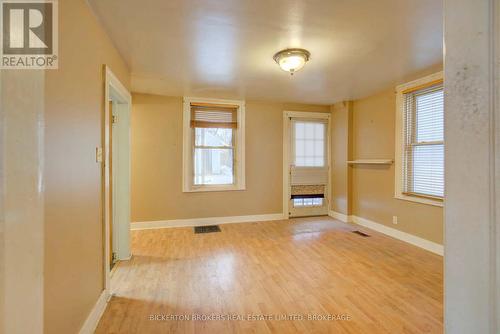 344 King Street E, Gananoque, ON - Indoor Photo Showing Other Room