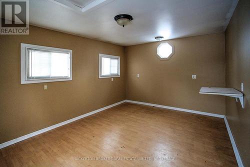 344 King Street E, Gananoque, ON - Indoor Photo Showing Other Room