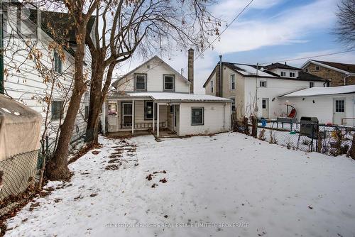 344 King Street E, Gananoque, ON - Outdoor