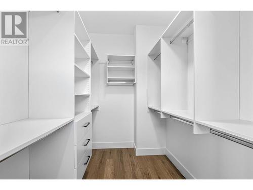 240 Holloway Drive, Kamloops, BC - Indoor With Storage