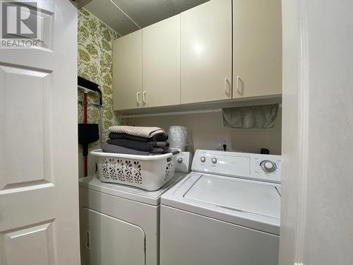 380 Mattoch Mckeague Road, Kamloops, BC - Indoor Photo Showing Laundry Room