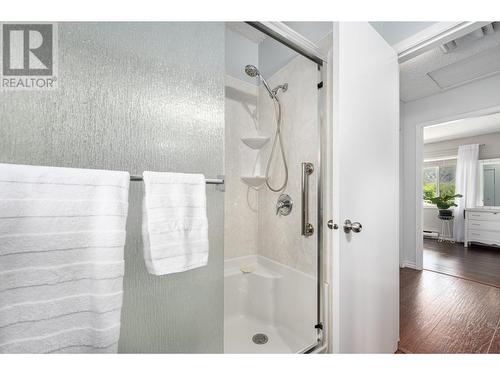 707 Elm Street, Ashcroft, BC - Indoor Photo Showing Bathroom