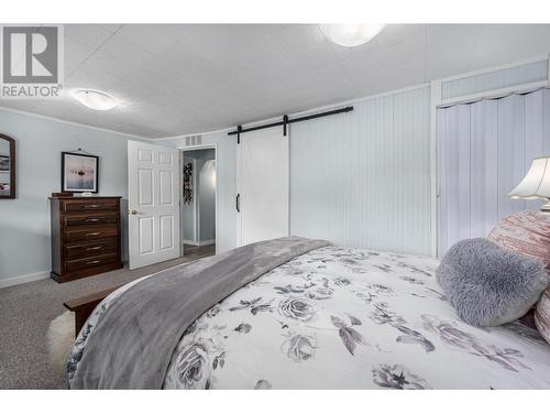 707 Elm Street, Ashcroft, BC - Indoor Photo Showing Bedroom