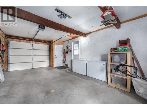 707 Elm Street, Ashcroft, BC - Indoor Photo Showing Garage