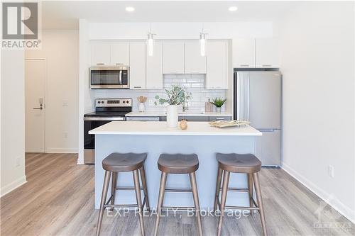 118 - 2055 Portobello Boulevard, Ottawa, ON - Indoor Photo Showing Kitchen With Upgraded Kitchen