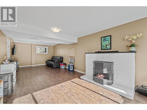 1880 Springhill Drive, Kamloops, BC - Indoor With Fireplace