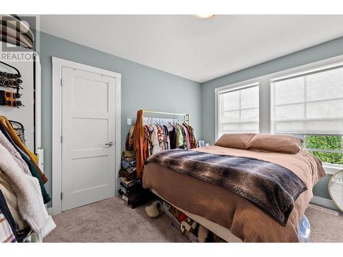 2451 Tranquille Road, Kamloops, BC - Indoor Photo Showing Bedroom