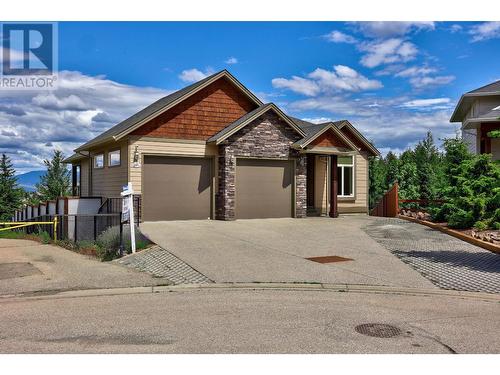 1831 Primrose Crescent, Kamloops, BC - Outdoor With Facade