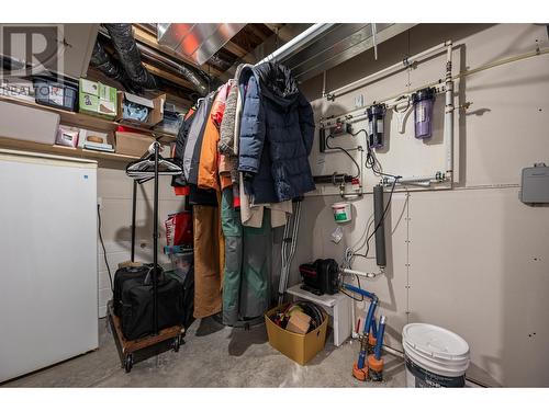 324 Orchard Lake Road, Kamloops, BC - Indoor Photo Showing Basement