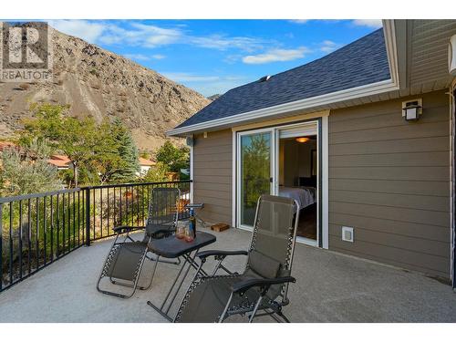 562 Trillium Court, Kamloops, BC - Outdoor With Deck Patio Veranda With Exterior