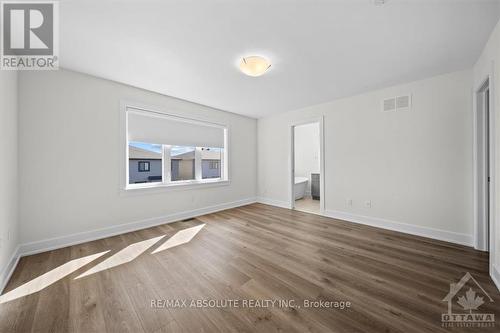 8 Taber Street, Carleton Place, ON - Indoor Photo Showing Other Room