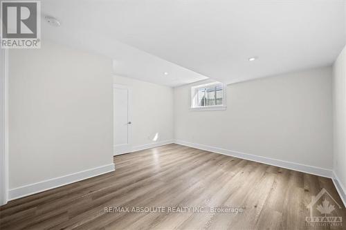 8 Taber Street, Carleton Place, ON - Indoor Photo Showing Other Room