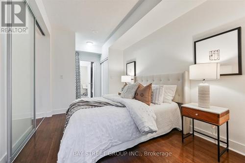 1009 - 26 Norton Avenue, Toronto, ON - Indoor Photo Showing Bedroom