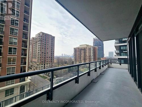 604 - 10 Inn On The Park Drive, Toronto, ON - Outdoor With Balcony With Exterior