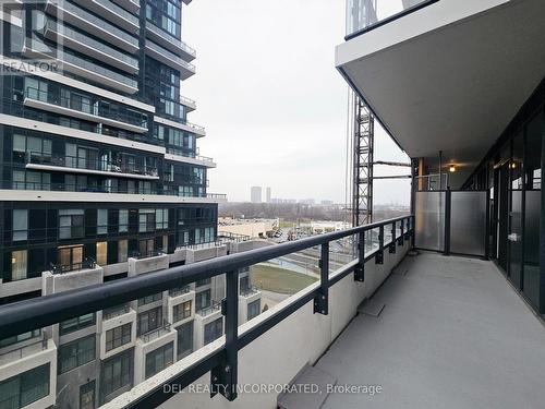 604 - 10 Inn On The Park Drive, Toronto, ON - Outdoor With Balcony With Exterior