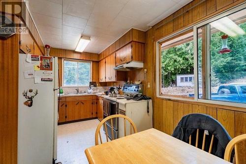 2055 Agate Bay Road, Barriere, BC - Indoor Photo Showing Other Room