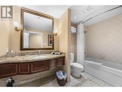 Secondary Bathroom - 