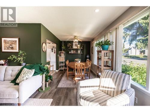 16 Galena Avenue, Logan Lake, BC - Indoor Photo Showing Living Room