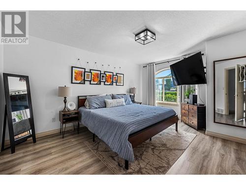 2210 Qu'Appelle Boulevard Unit# 23, Kamloops, BC - Indoor Photo Showing Bedroom