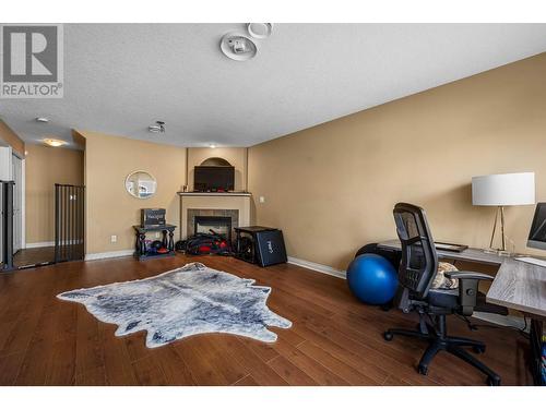 2210 Qu'Appelle Boulevard Unit# 23, Kamloops, BC - Indoor With Fireplace