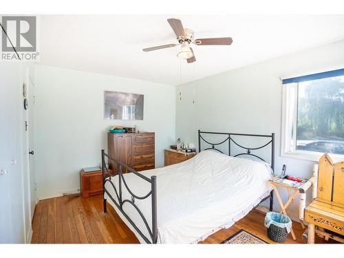 265 Nelson Avenue, Kamloops, BC - Indoor Photo Showing Bedroom