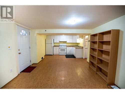 265 Nelson Avenue, Kamloops, BC - Indoor