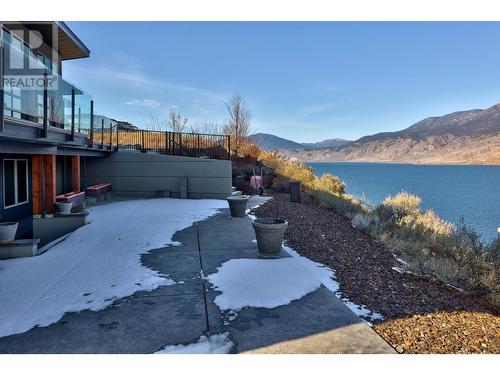 265 Holloway Drive, Kamloops, BC - Outdoor With Body Of Water