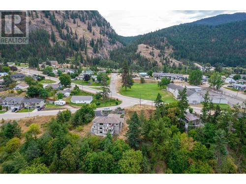 1052 Montgomery Place, Chase, BC 