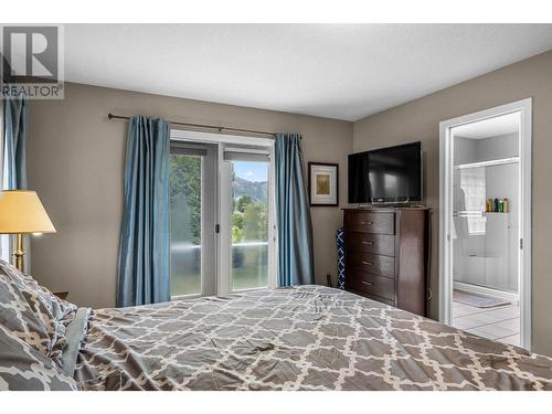 3568 Navatanee Drive, Kamloops, BC - Indoor Photo Showing Bedroom