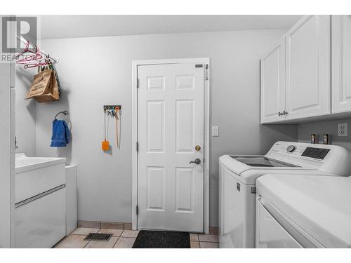 3568 Navatanee Drive, Kamloops, BC - Indoor Photo Showing Laundry Room