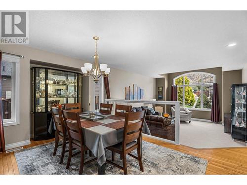 3568 Navatanee Drive, Kamloops, BC - Indoor Photo Showing Dining Room