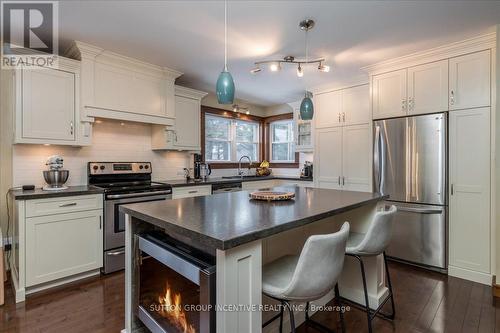 2084 Sunnidale Road, Springwater, ON - Indoor Photo Showing Kitchen With Stainless Steel Kitchen With Upgraded Kitchen