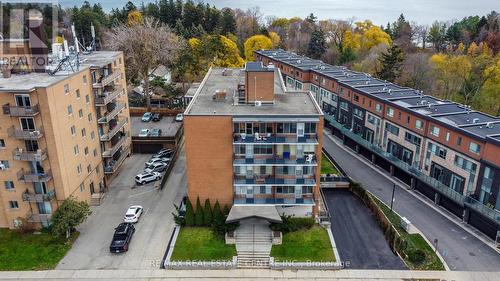 207 - 371 Lakeshore Road W, Mississauga, ON - Outdoor With Balcony