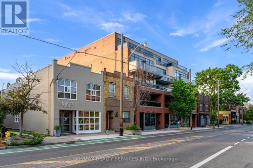 503 - 588 Annette Street, Toronto, ON - Outdoor With Facade