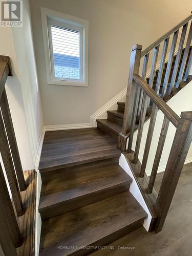 64 Marie Street, Pelham, ON - Indoor Photo Showing Other Room