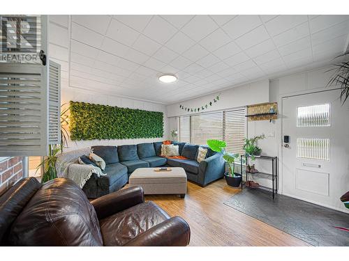 269 Birch Avenue, Kamloops, BC - Indoor Photo Showing Living Room