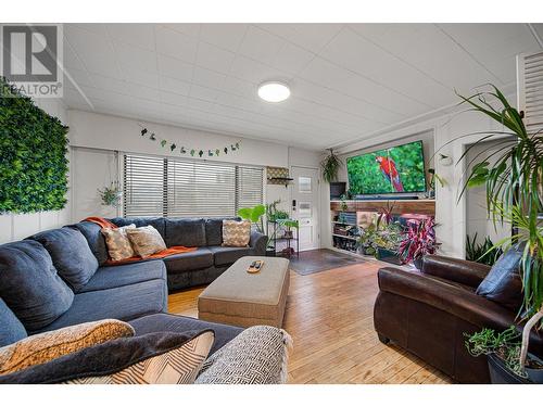 269 Birch Avenue, Kamloops, BC - Indoor Photo Showing Living Room