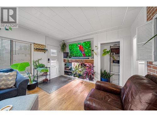 269 Birch Avenue, Kamloops, BC - Indoor Photo Showing Living Room