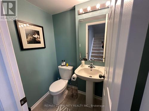 978 Audley Road N, Ajax, ON - Indoor Photo Showing Bathroom