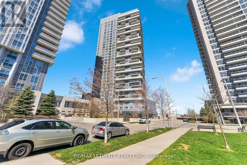 1006 - 225 Village Green Square, Toronto, ON - Outdoor With Facade